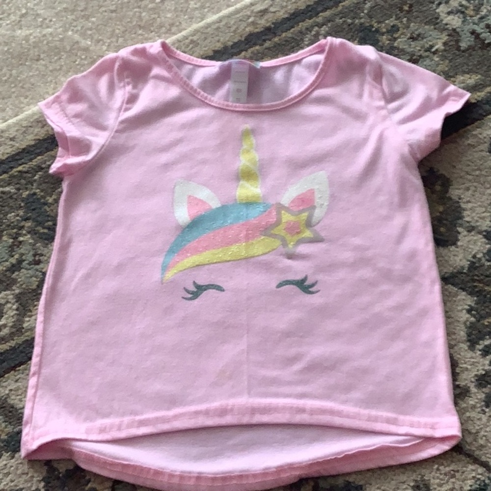Bmagical little girls, pink top with unicorn 🦄size 6X.  short sleeves.